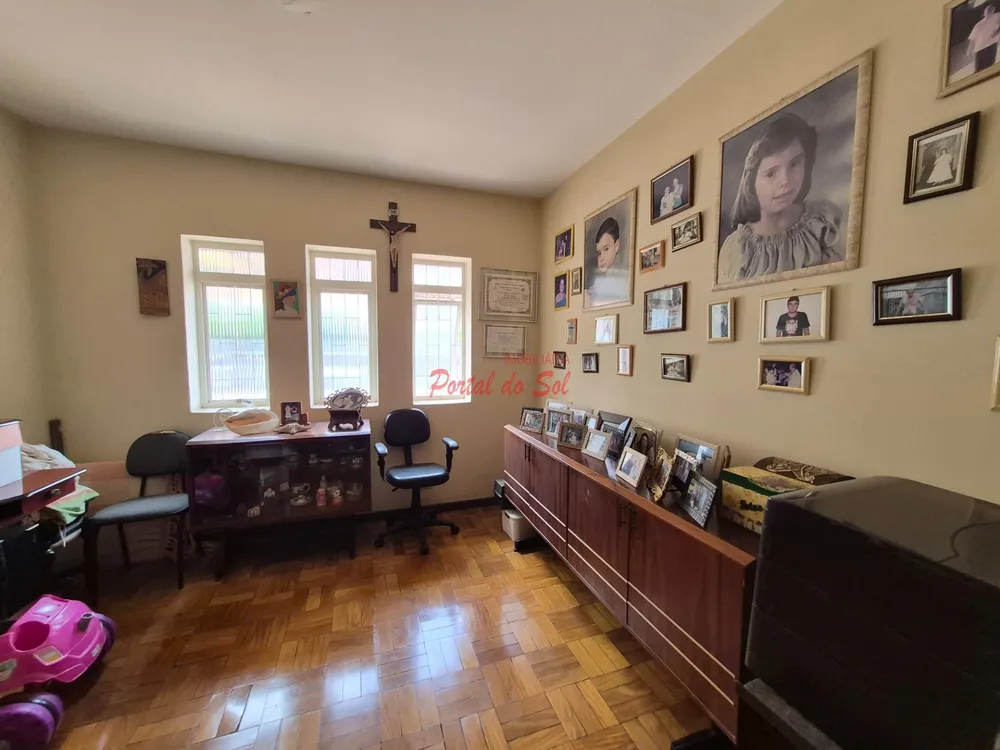Casa, 3 quartos, 236 m² - Foto 3