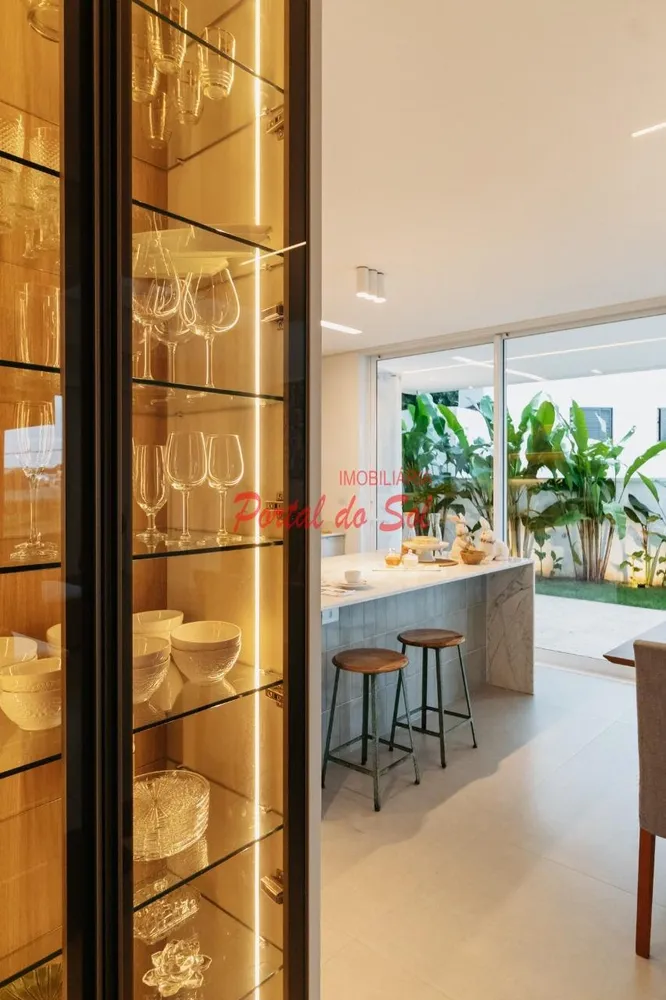 Sobrado, 3 quartos, 270 m² - Foto 15