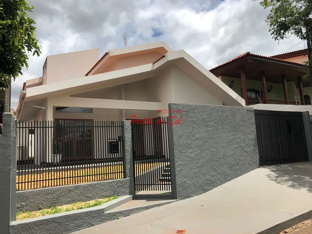 Sobrado, 4 quartos, 198 m² - Foto 2