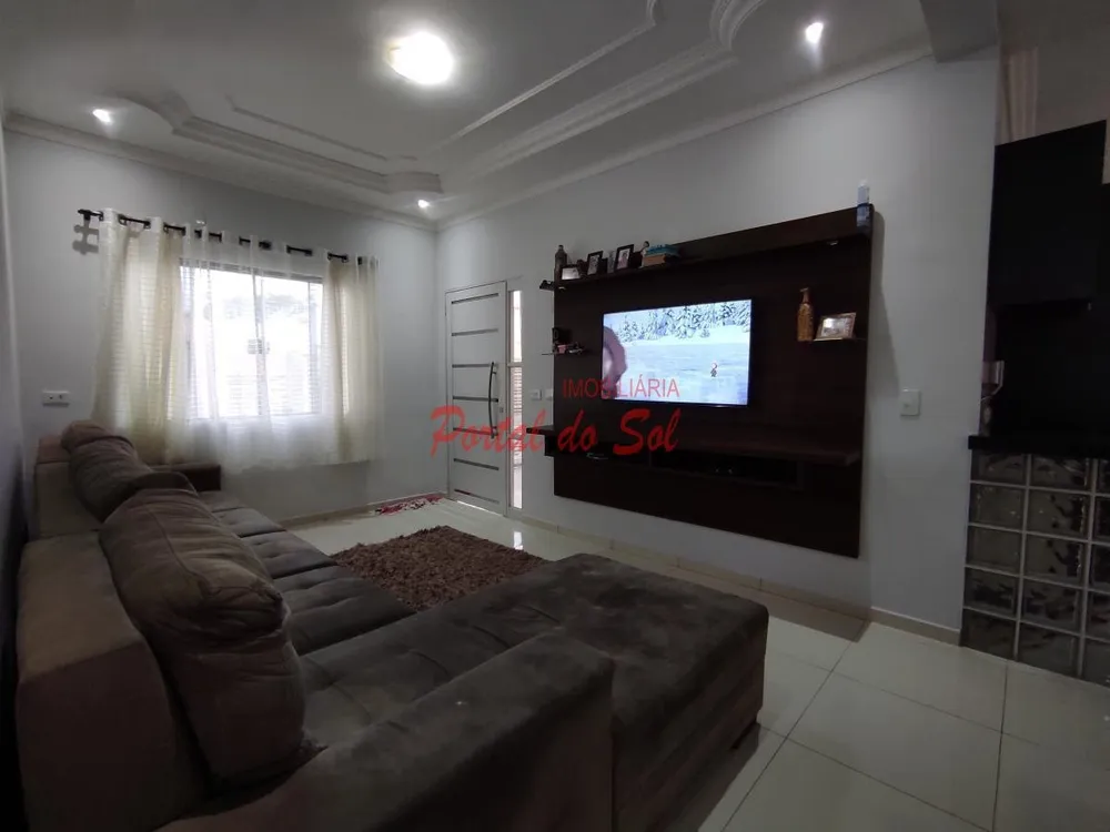 Casa, 3 quartos, 176 m² - Foto 2