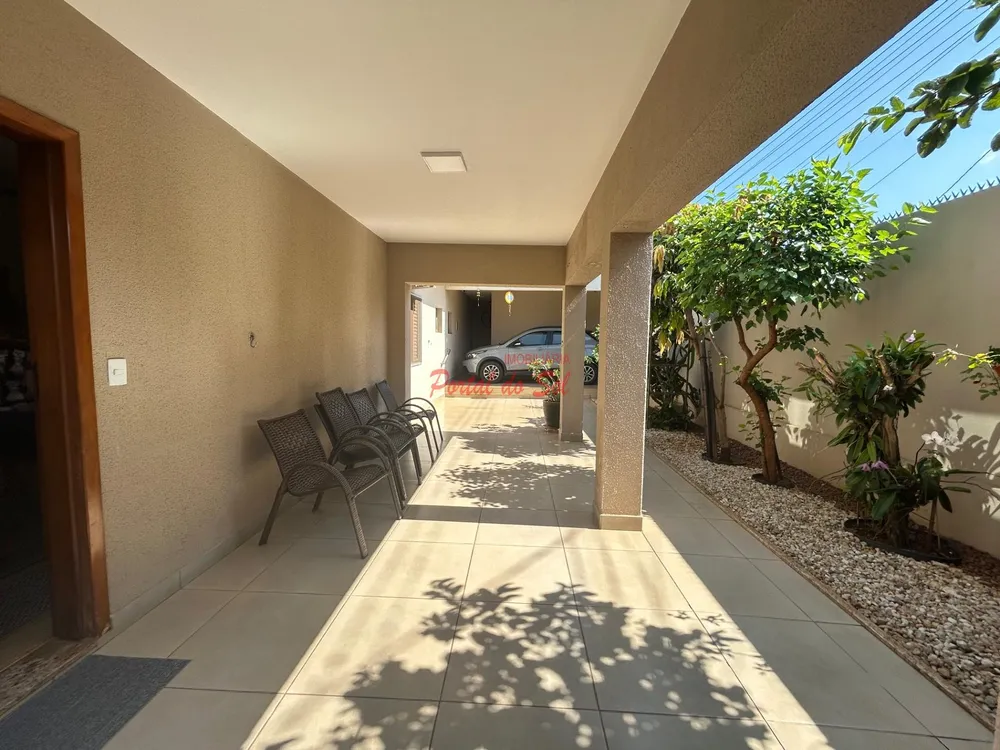 Casa, 3 quartos, 229 m² - Foto 4
