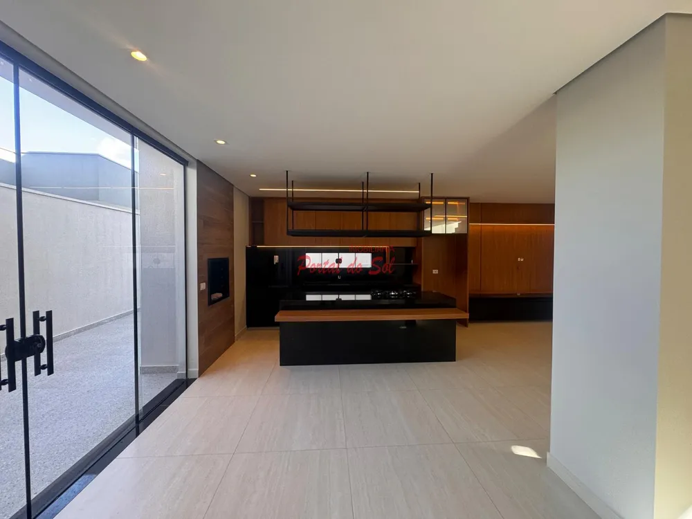 Casa, 3 quartos, 221 m² - Foto 10