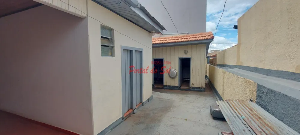 Casa, 3 quartos, 250 m² - Foto 11