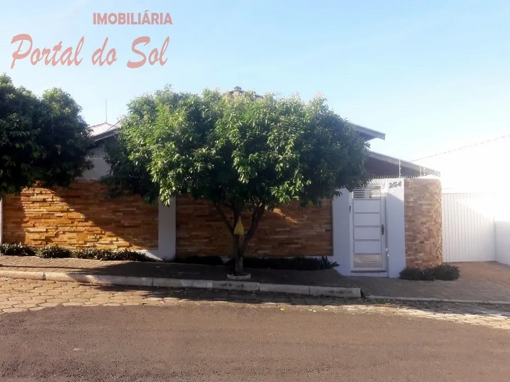 Casa, 3 quartos, 231 m² - Foto 1