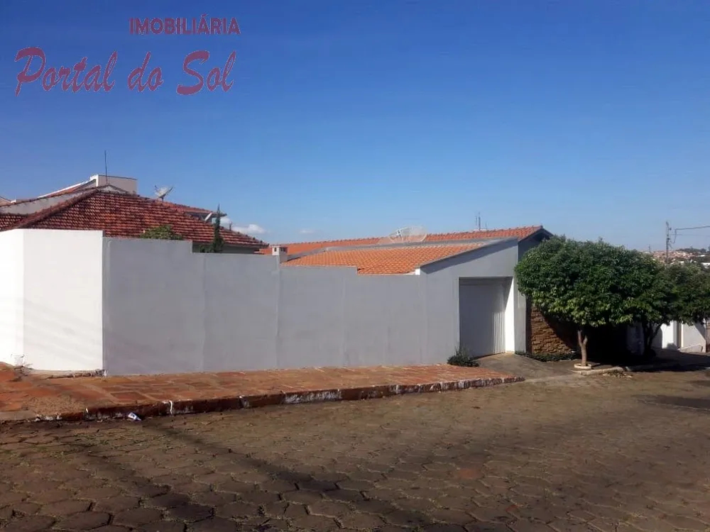 Casa, 3 quartos, 231 m² - Foto 2