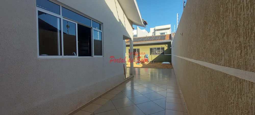 Casa, 3 quartos, 225 m² - Foto 2