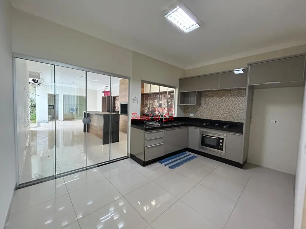 Casa, 3 quartos, 217 m² - Foto 11