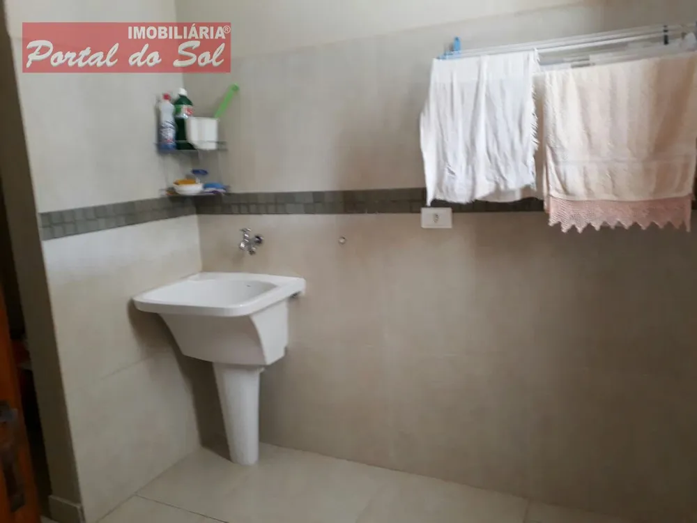 Casa, 2 quartos, 204 m² - Foto 2