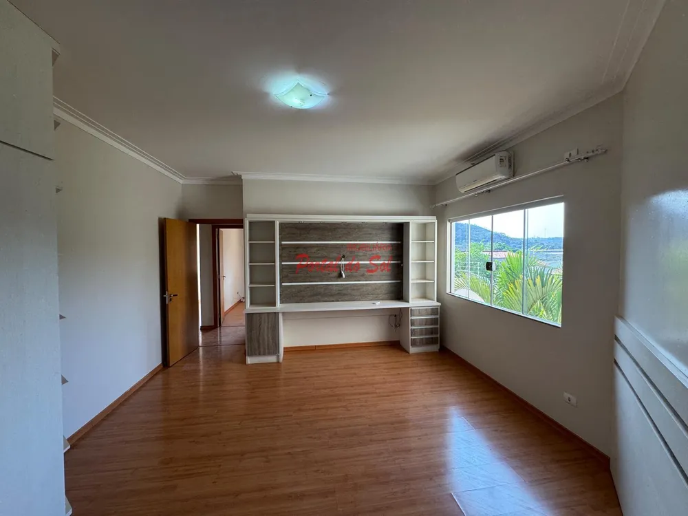 Casa, 4 quartos, 405 m² - Foto 8