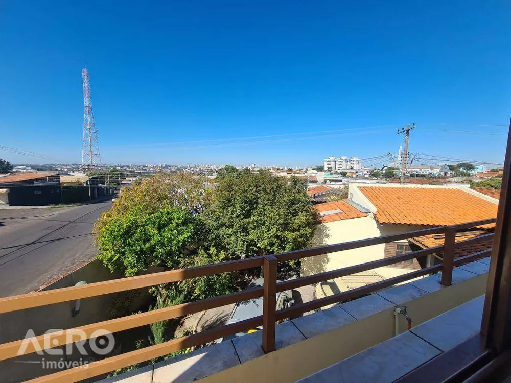 Casa, 3 quartos, 237 m² - Foto 3