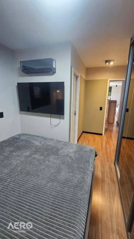 Apartamento, 2 quartos, 64 m² - Foto 1