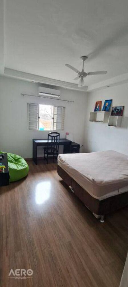 Casa, 3 quartos, 180 m² - Foto 3