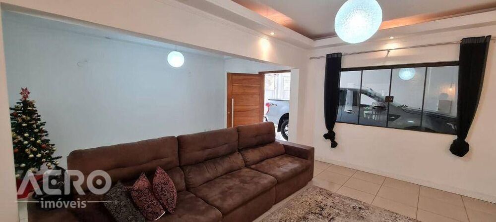 Casa, 3 quartos, 180 m² - Foto 14
