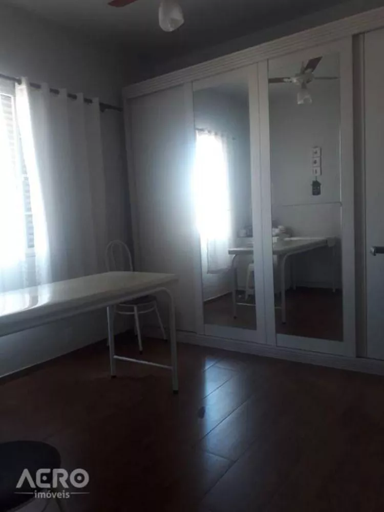 Apartamento à venda com 3 quartos, 98m² - Foto 2