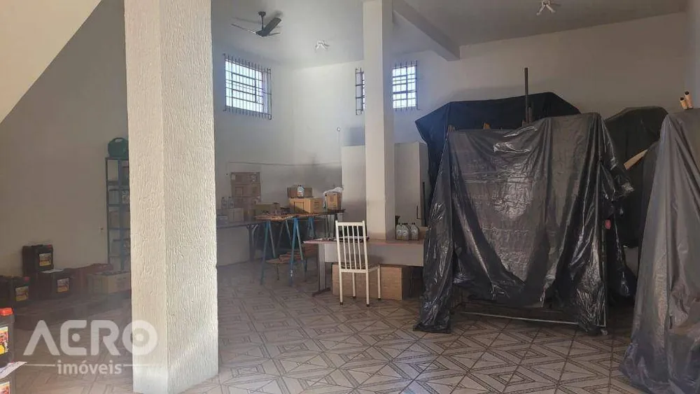 Depósito-Galpão, 650 m² - Foto 1