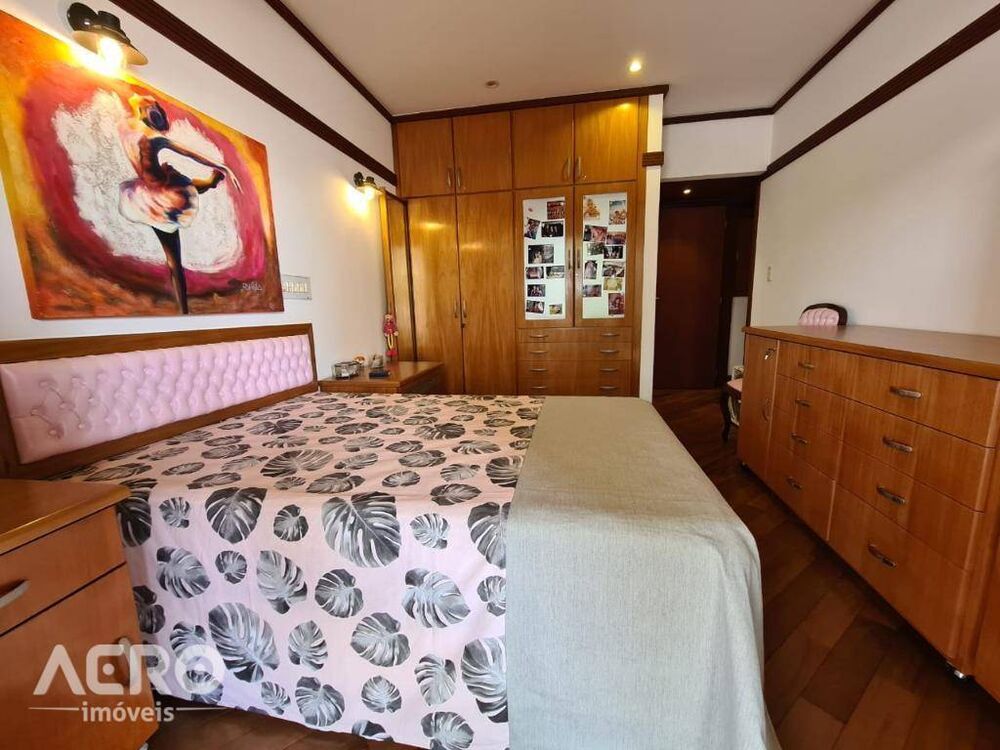 Casa à venda com 3 quartos, 279m² - Foto 12