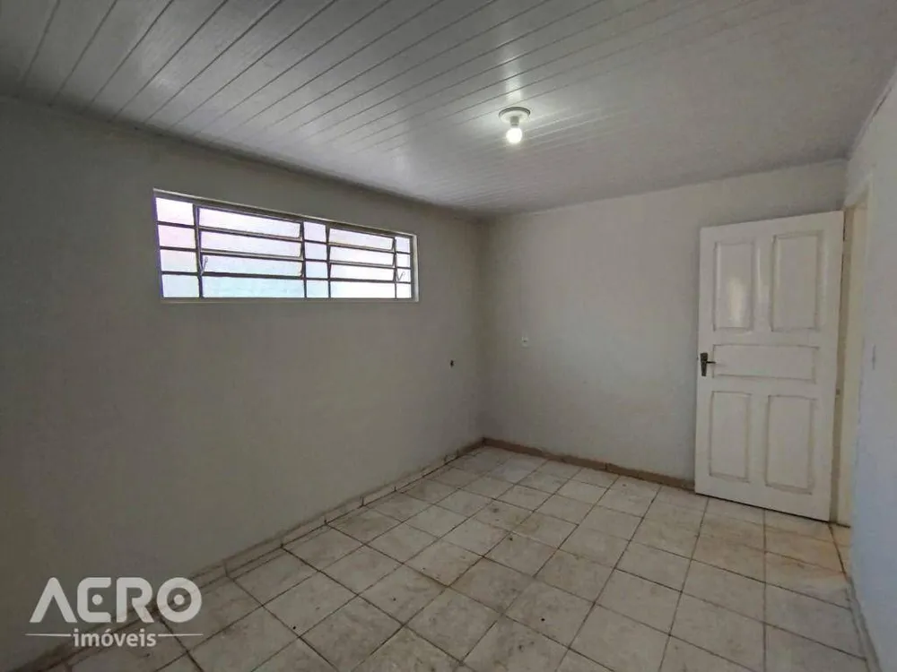 Casa, 3 quartos, 130 m² - Foto 2