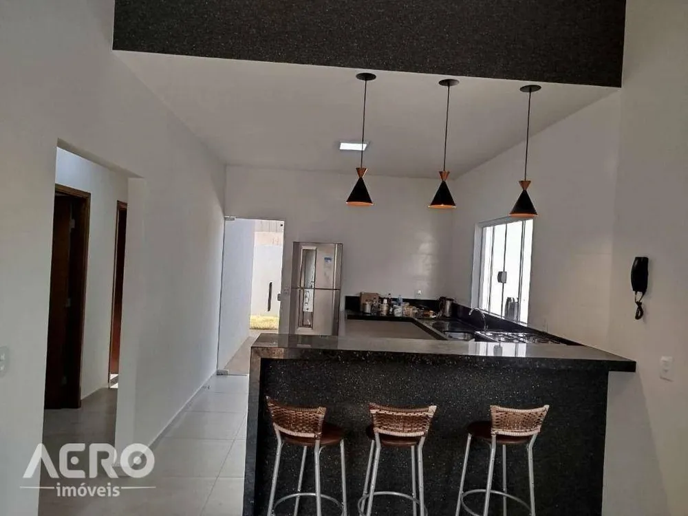 Casa, 2 quartos, 70 m² - Foto 1