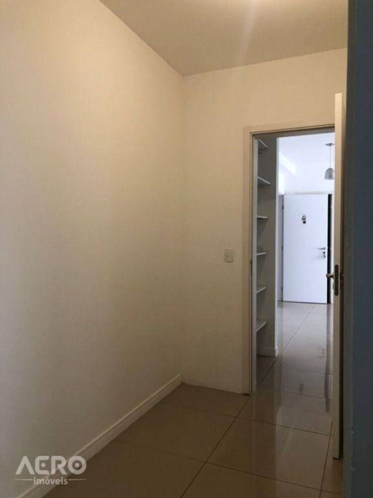 Apartamento para alugar com 2 quartos, 62m² - Foto 12
