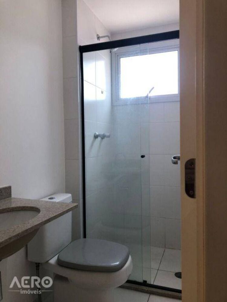 Apartamento para alugar com 2 quartos, 62m² - Foto 17