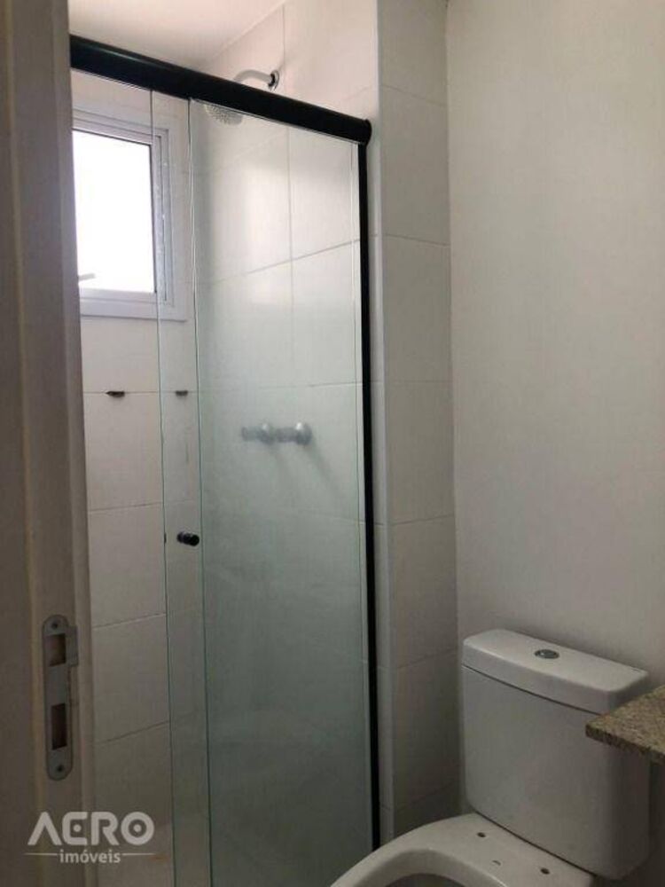 Apartamento para alugar com 2 quartos, 62m² - Foto 11