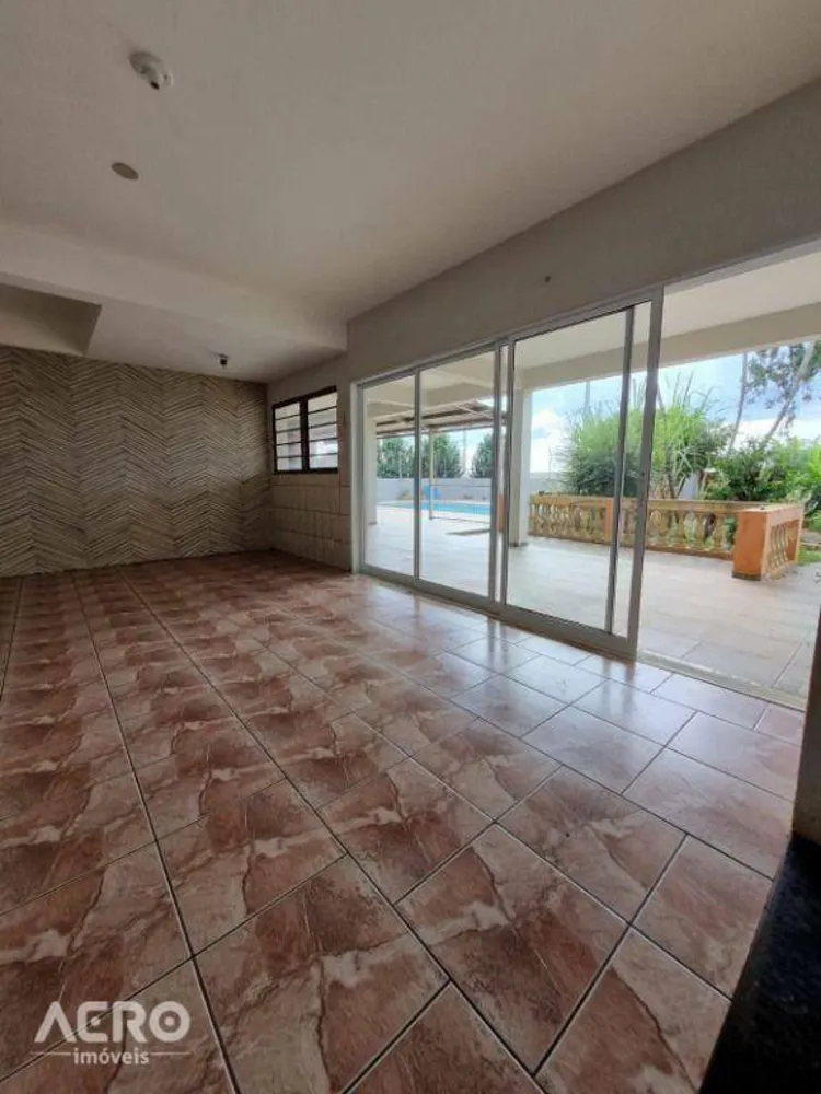Casa, 2 quartos, 556 m² - Foto 3