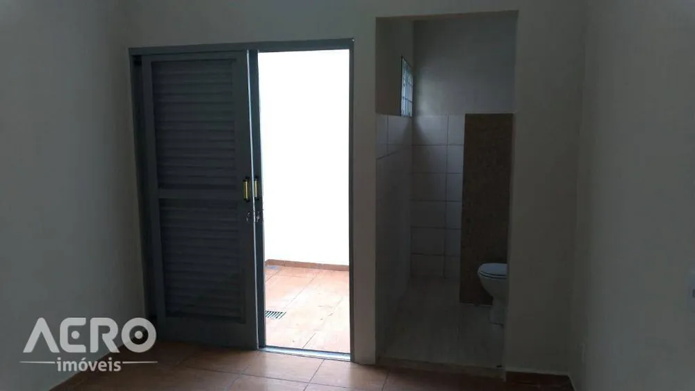 Casa, 3 quartos, 210 m² - Foto 1