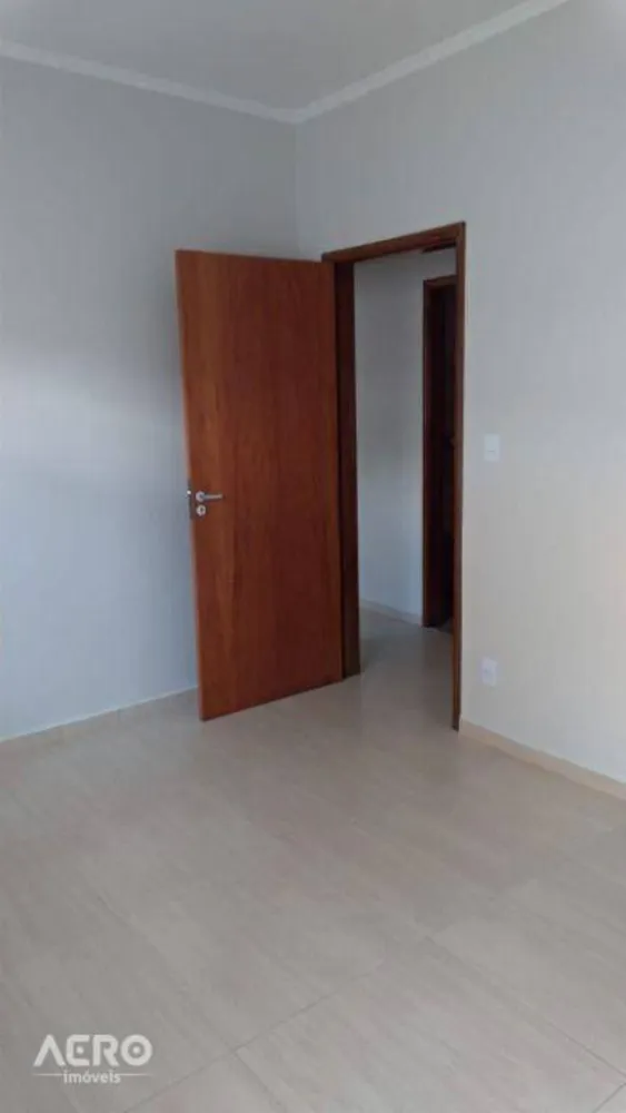 Casa, 3 quartos, 210 m² - Foto 7