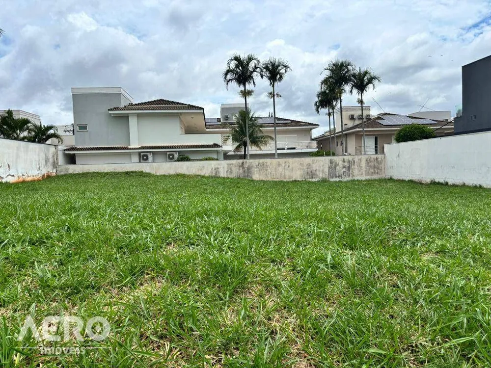 Loteamento e Condomínio, 896 m² - Foto 1