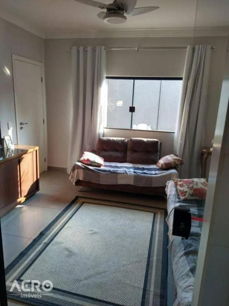 Casa, 3 quartos, 143 m² - Foto 1