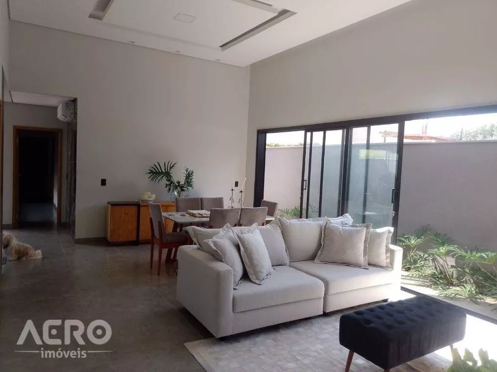 Casa de Condomínio à venda com 3 quartos, 191m² - Foto 2