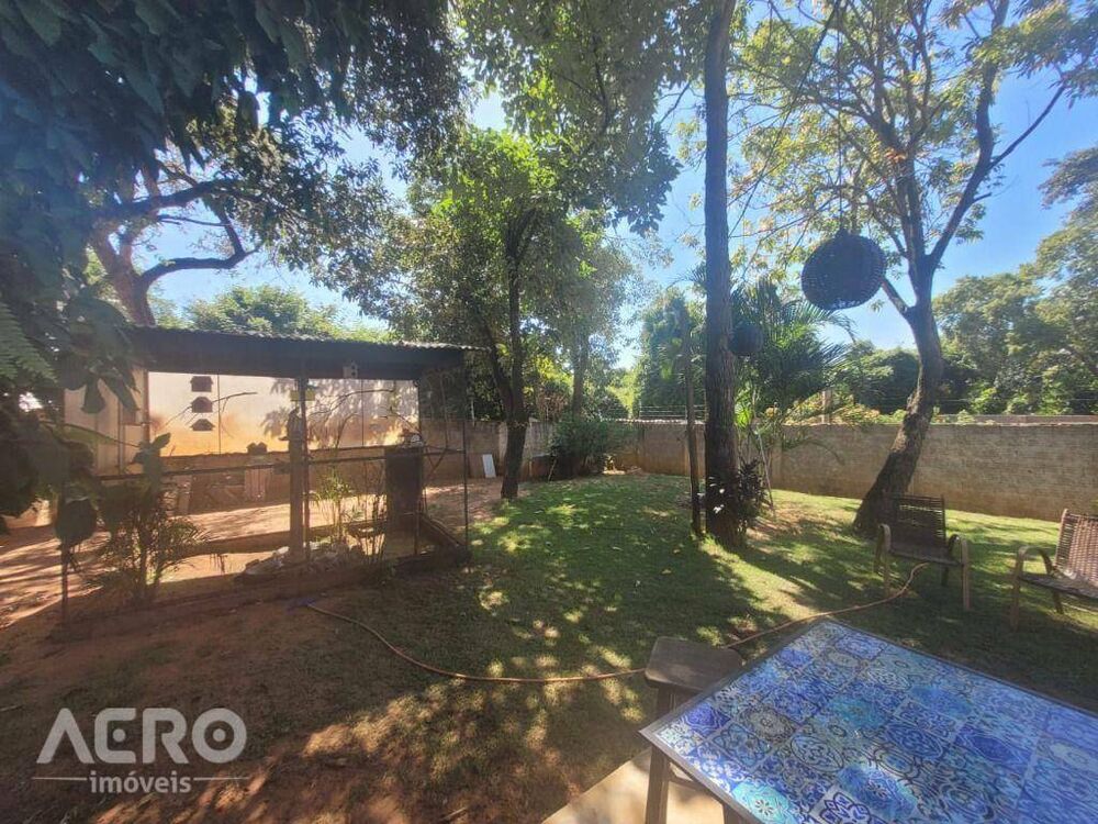 Casa, 2 quartos, 210 m² - Foto 2