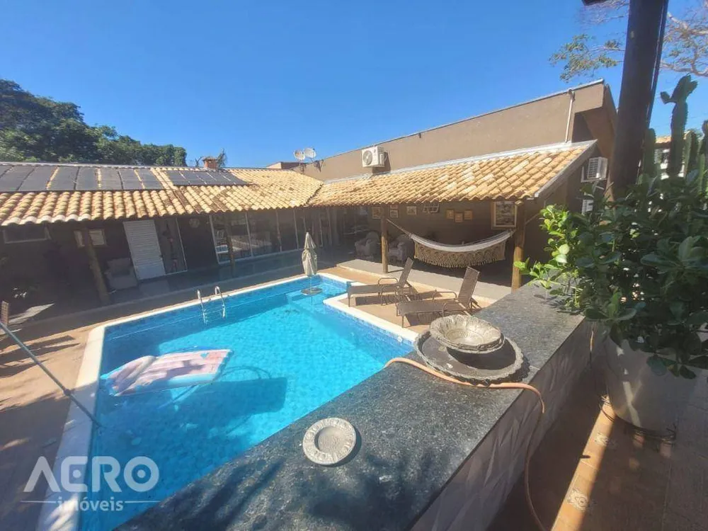 Casa, 2 quartos, 210 m² - Foto 2