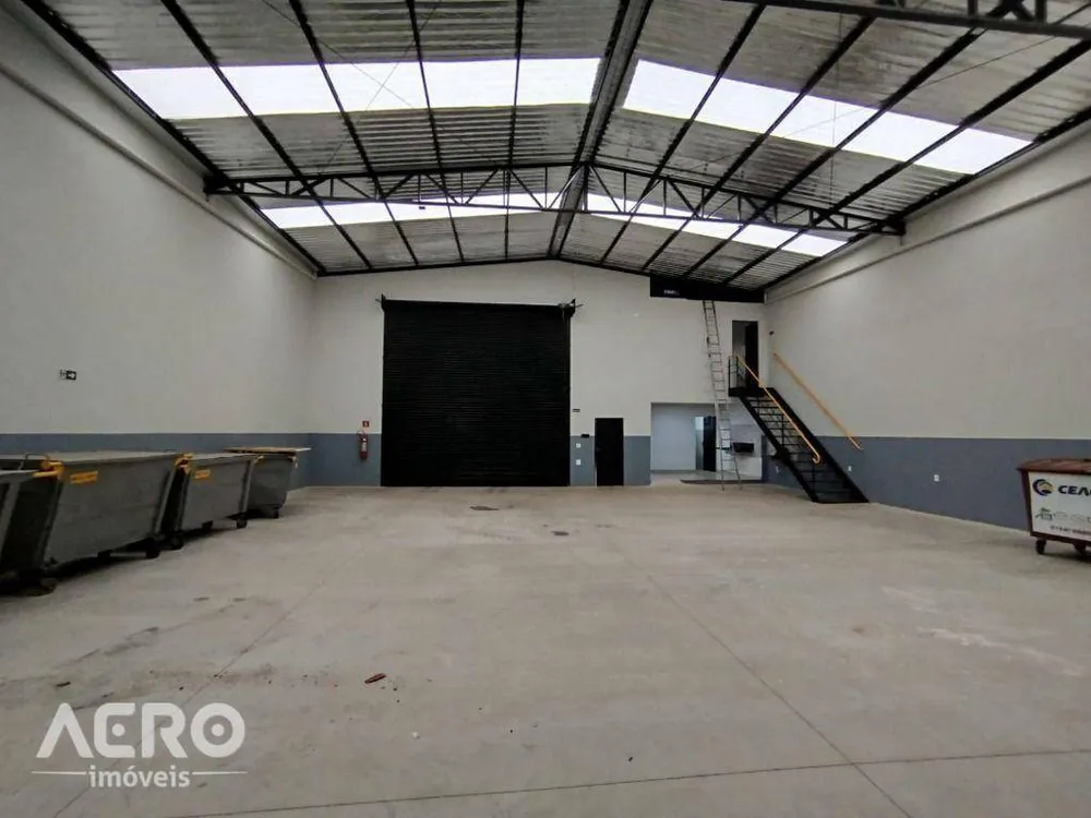 Depósito-Galpão, 280 m² - Foto 1