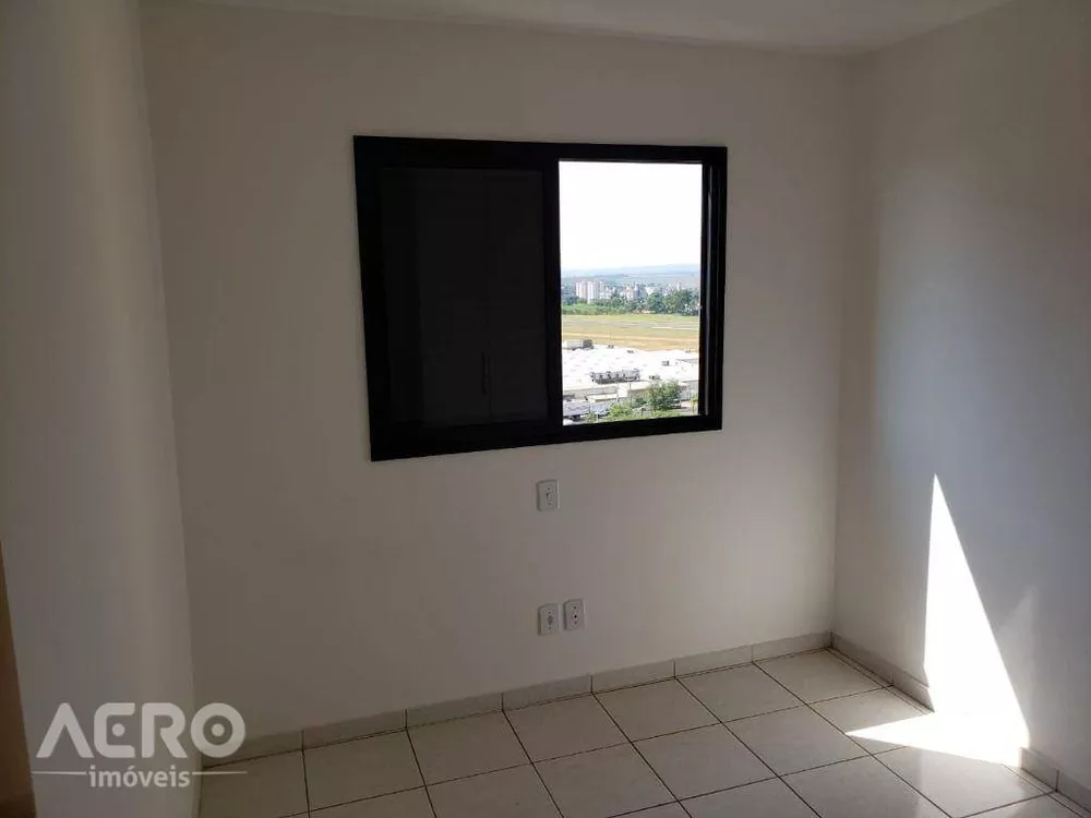 Apartamento à venda com 2 quartos, 60m² - Foto 2