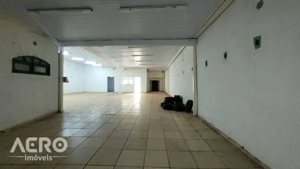 Depósito-Galpão, 356 m² - Foto 1