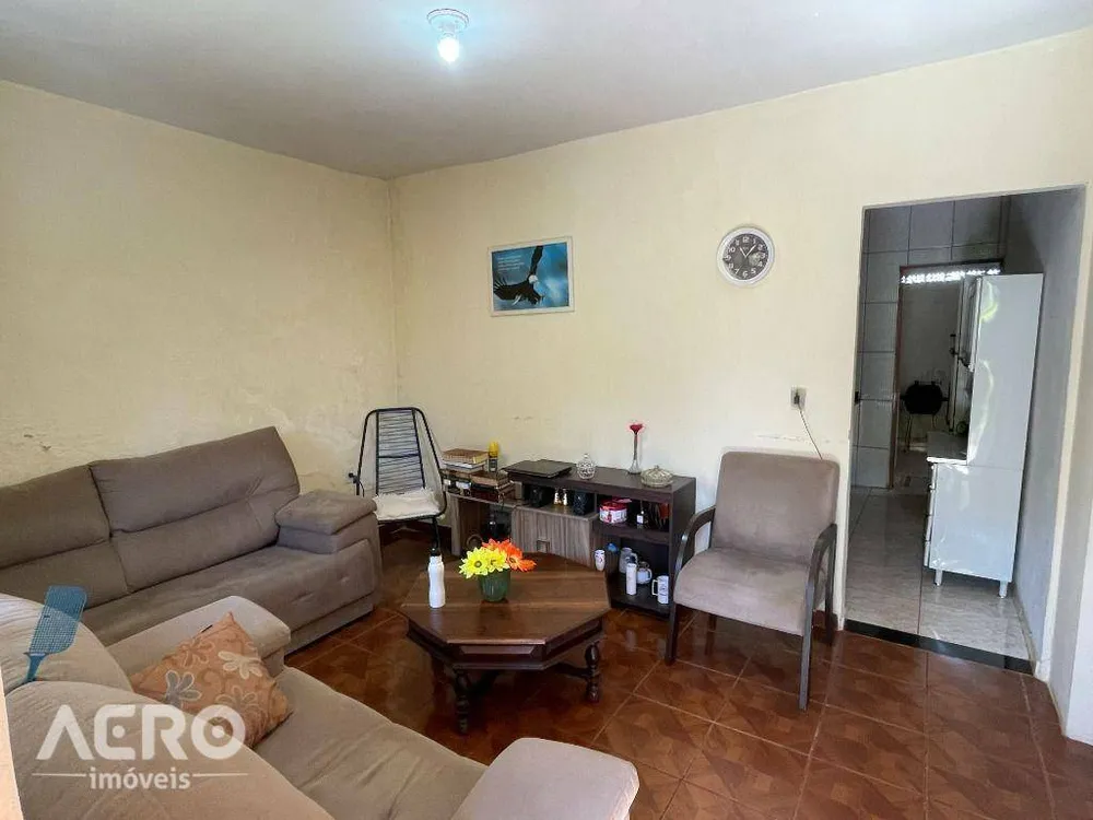 Casa, 2 quartos, 86 m² - Foto 1