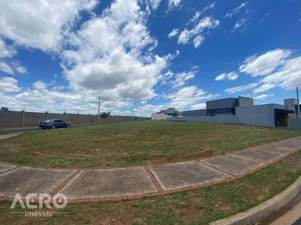 Loteamento e Condomínio, 744 m² - Foto 4