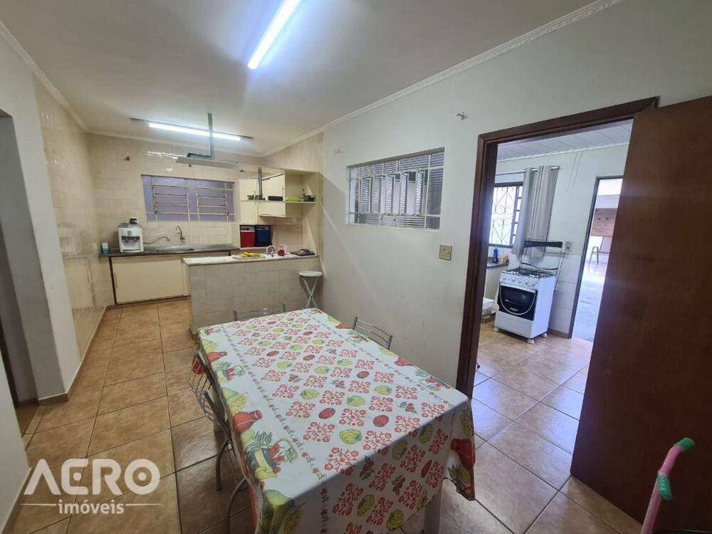 Casa à venda com 3 quartos, 160m² - Foto 10