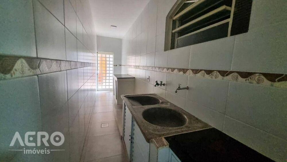 Casa, 3 quartos, 163 m² - Foto 8