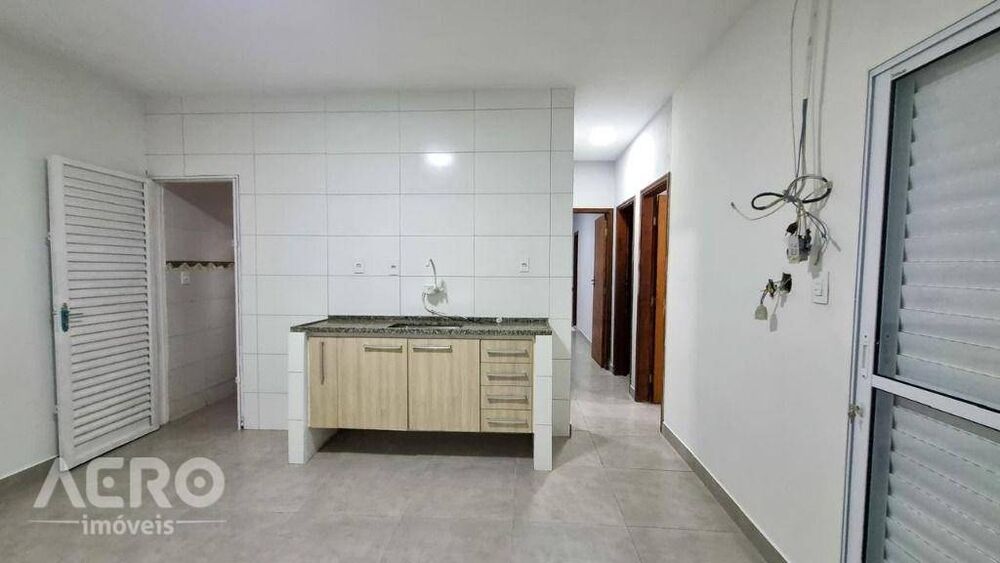 Casa, 3 quartos, 163 m² - Foto 6