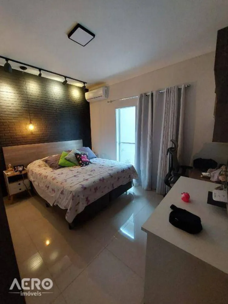 Casa, 4 quartos, 172 m² - Foto 4