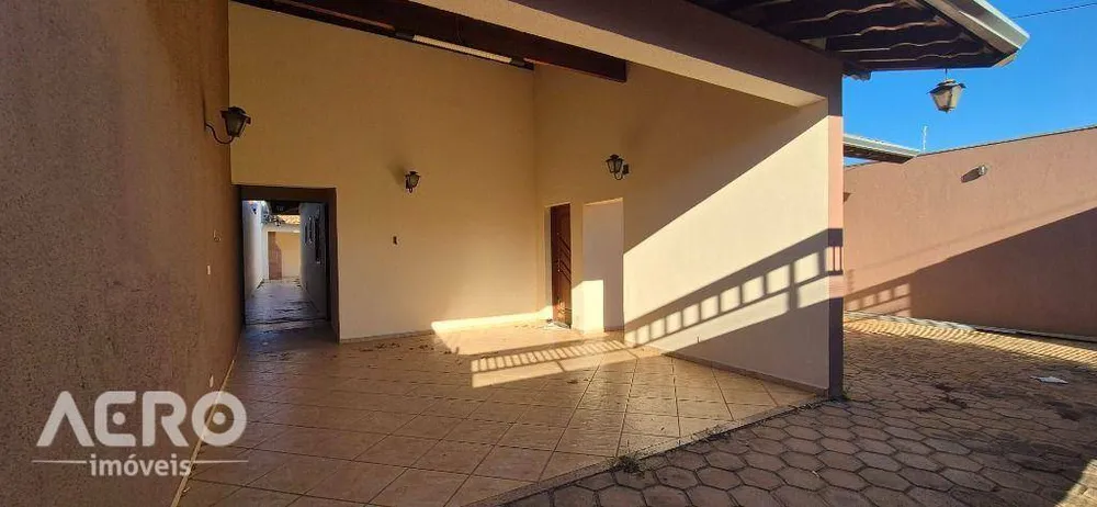 Casa, 3 quartos, 213 m² - Foto 1