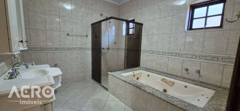 Casa, 3 quartos, 213 m² - Foto 3