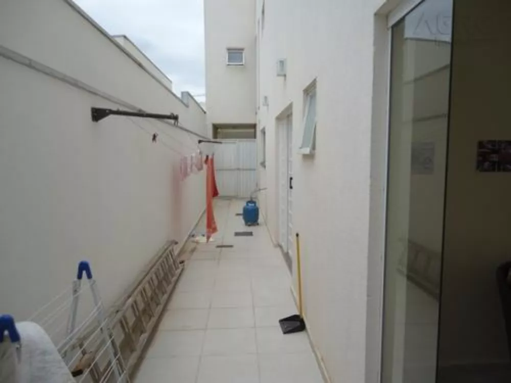 Sobrado à venda com 3 quartos, 330m² - Foto 14