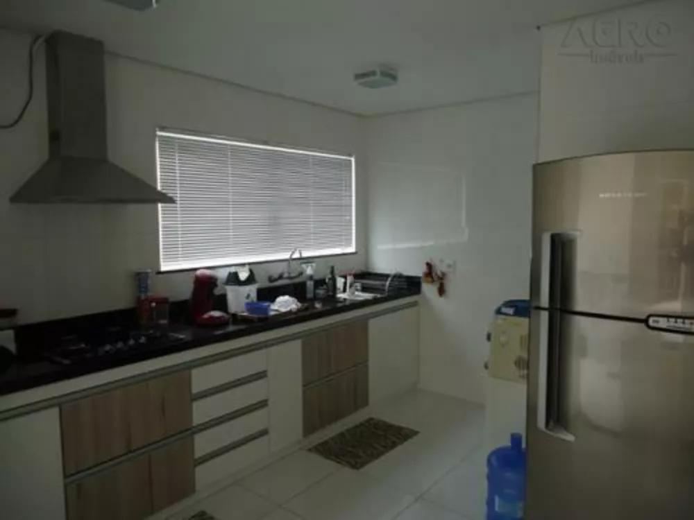 Sobrado à venda com 3 quartos, 330m² - Foto 10