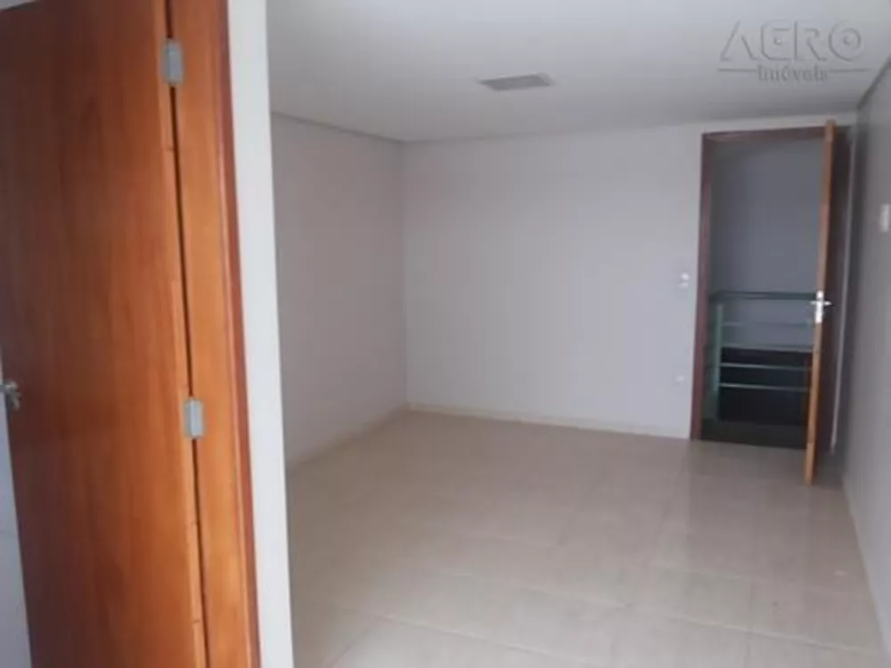 Casa à venda com 3 quartos, 122m² - Foto 3