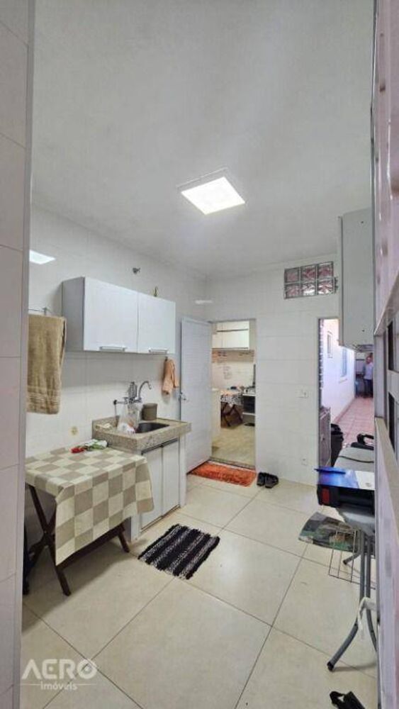 Casa, 3 quartos, 170 m² - Foto 7