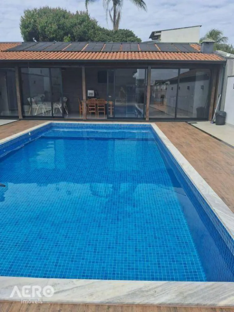 Casa, 3 quartos, 231 m² - Foto 8