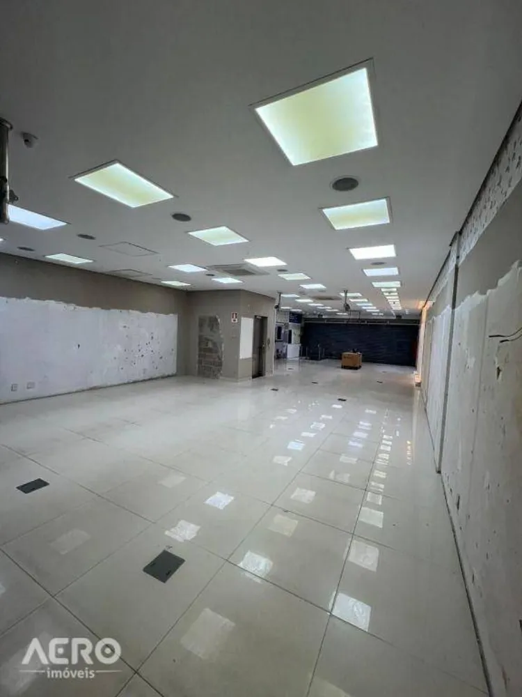 Loja-Salão, 480 m² - Foto 1